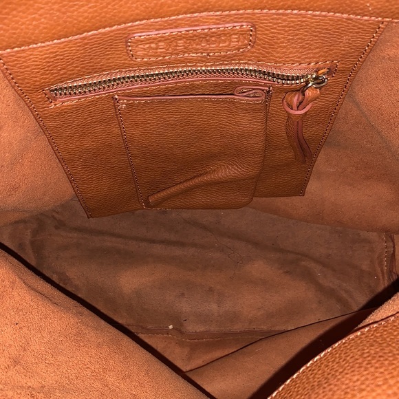 ✨STEVE MADDEN BAG ✨ - Picture 9 of 15